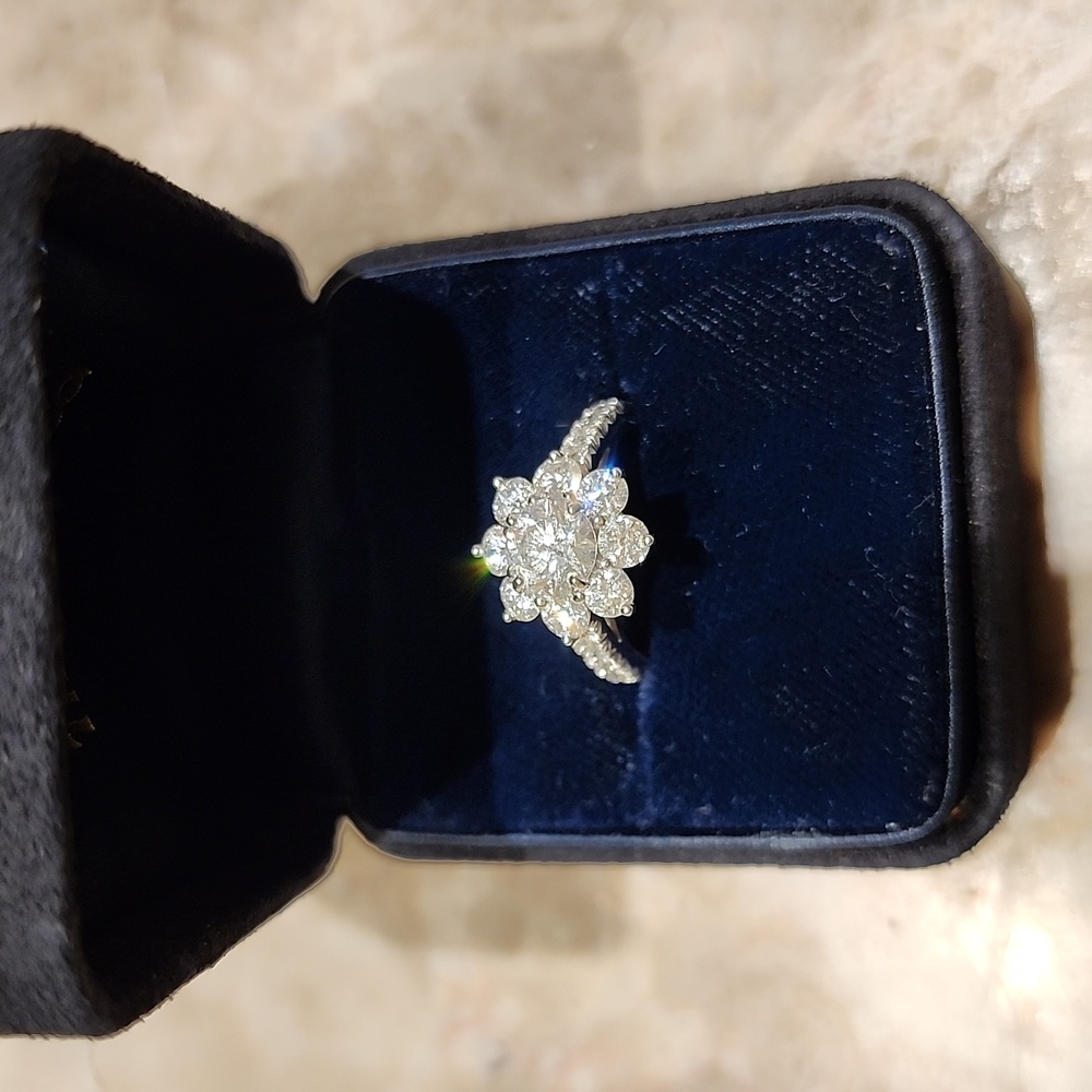 Harry Winston diamond ring sunflower collection engagement platinum D VS1 size 4 - Picture 14 of 15